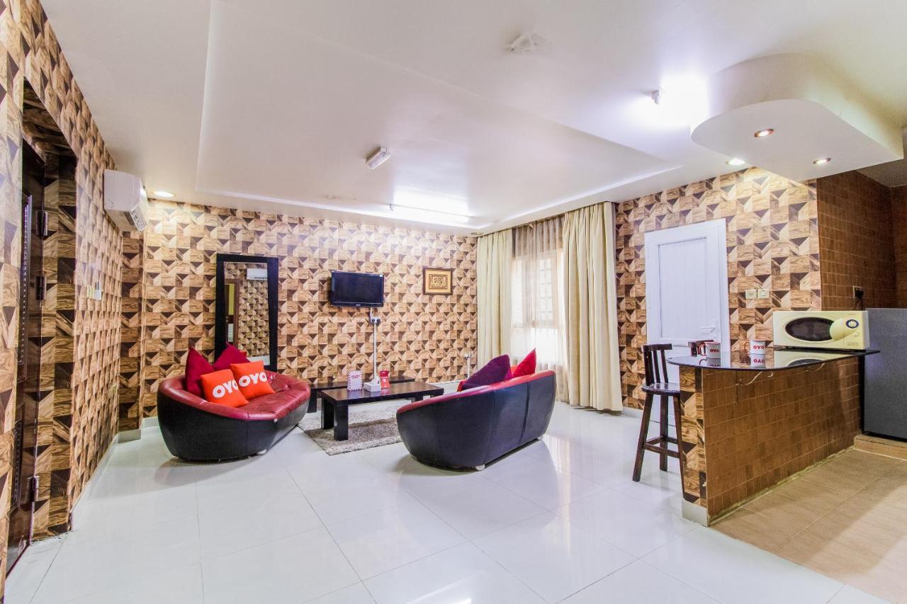 OYO 109 Al Thabit Modern Hotel Apartment Ḩayl Āl ‘Umayr Exterior foto