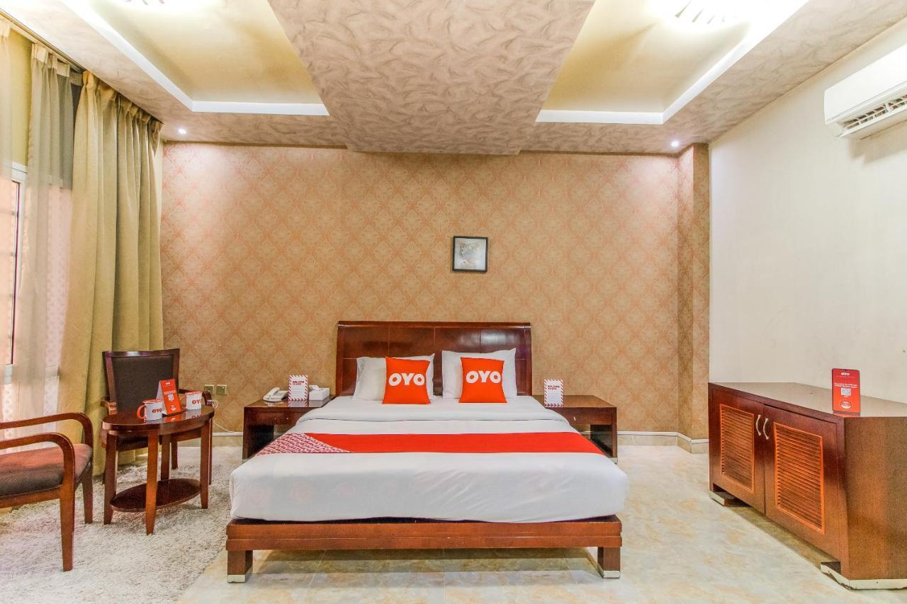 OYO 109 Al Thabit Modern Hotel Apartment Ḩayl Āl ‘Umayr Exterior foto