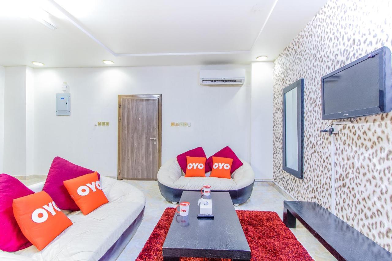 OYO 109 Al Thabit Modern Hotel Apartment Ḩayl Āl ‘Umayr Exterior foto