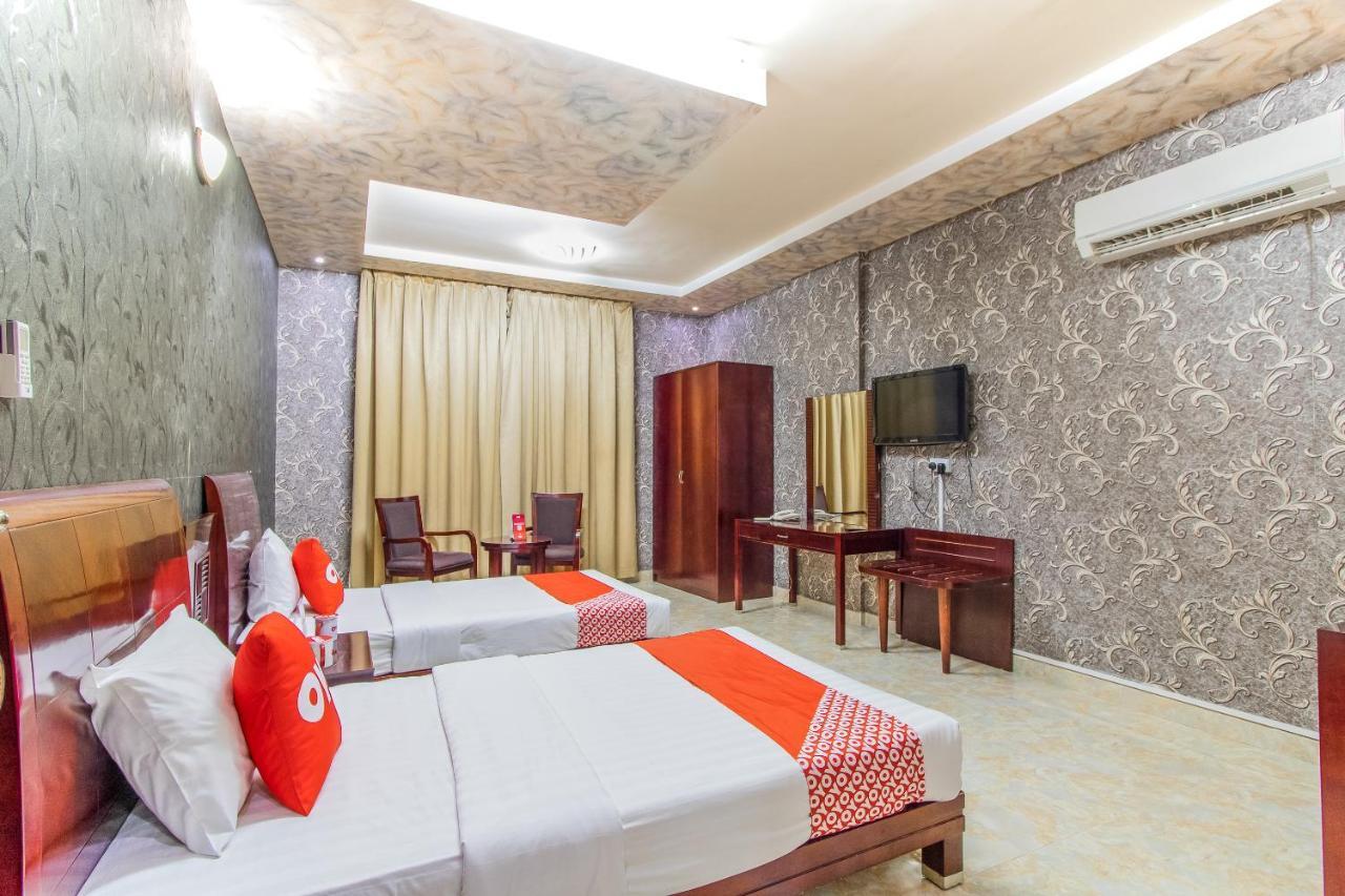 OYO 109 Al Thabit Modern Hotel Apartment Ḩayl Āl ‘Umayr Exterior foto