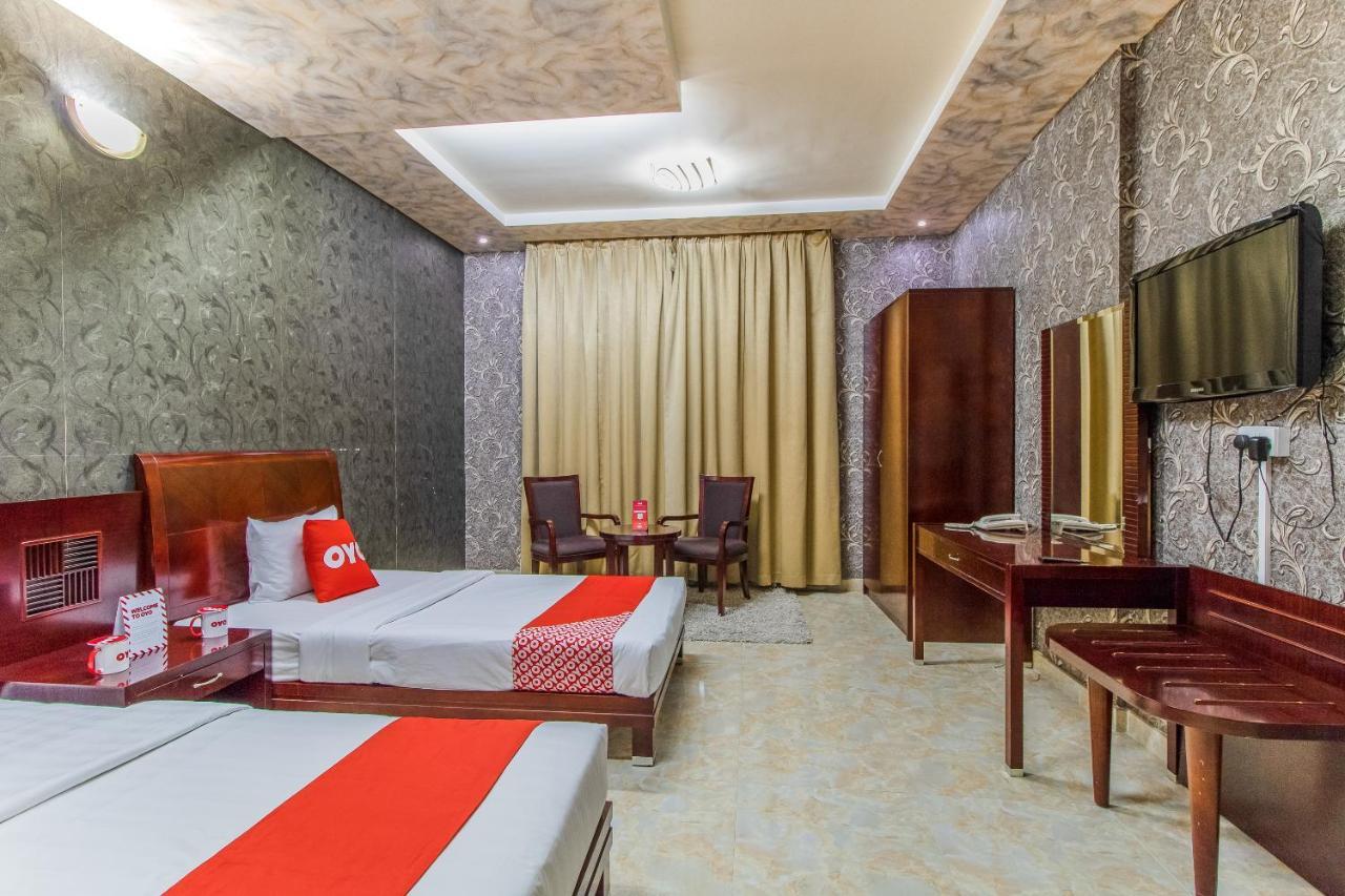 OYO 109 Al Thabit Modern Hotel Apartment Ḩayl Āl ‘Umayr Exterior foto