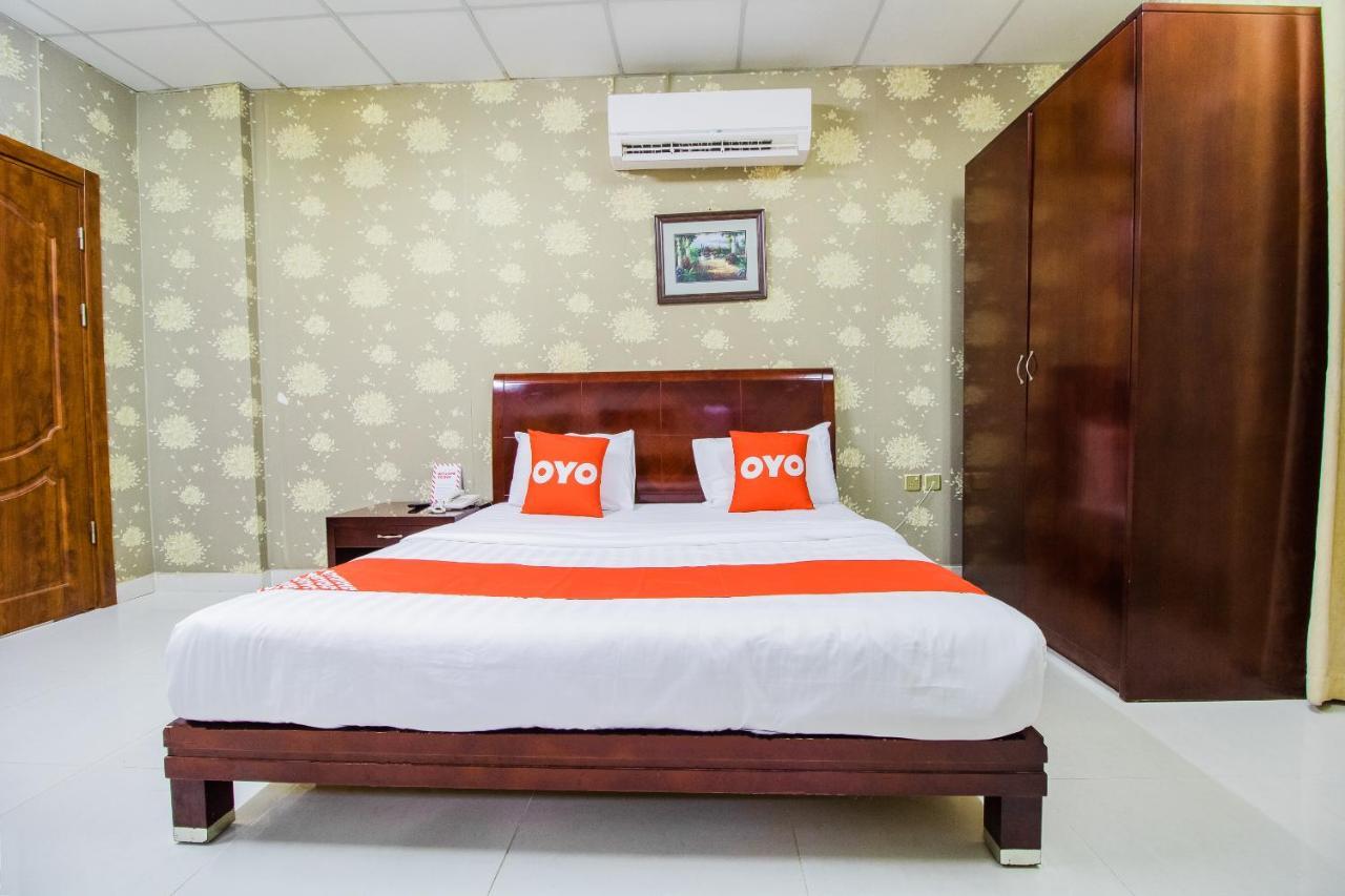 OYO 109 Al Thabit Modern Hotel Apartment Ḩayl Āl ‘Umayr Exterior foto