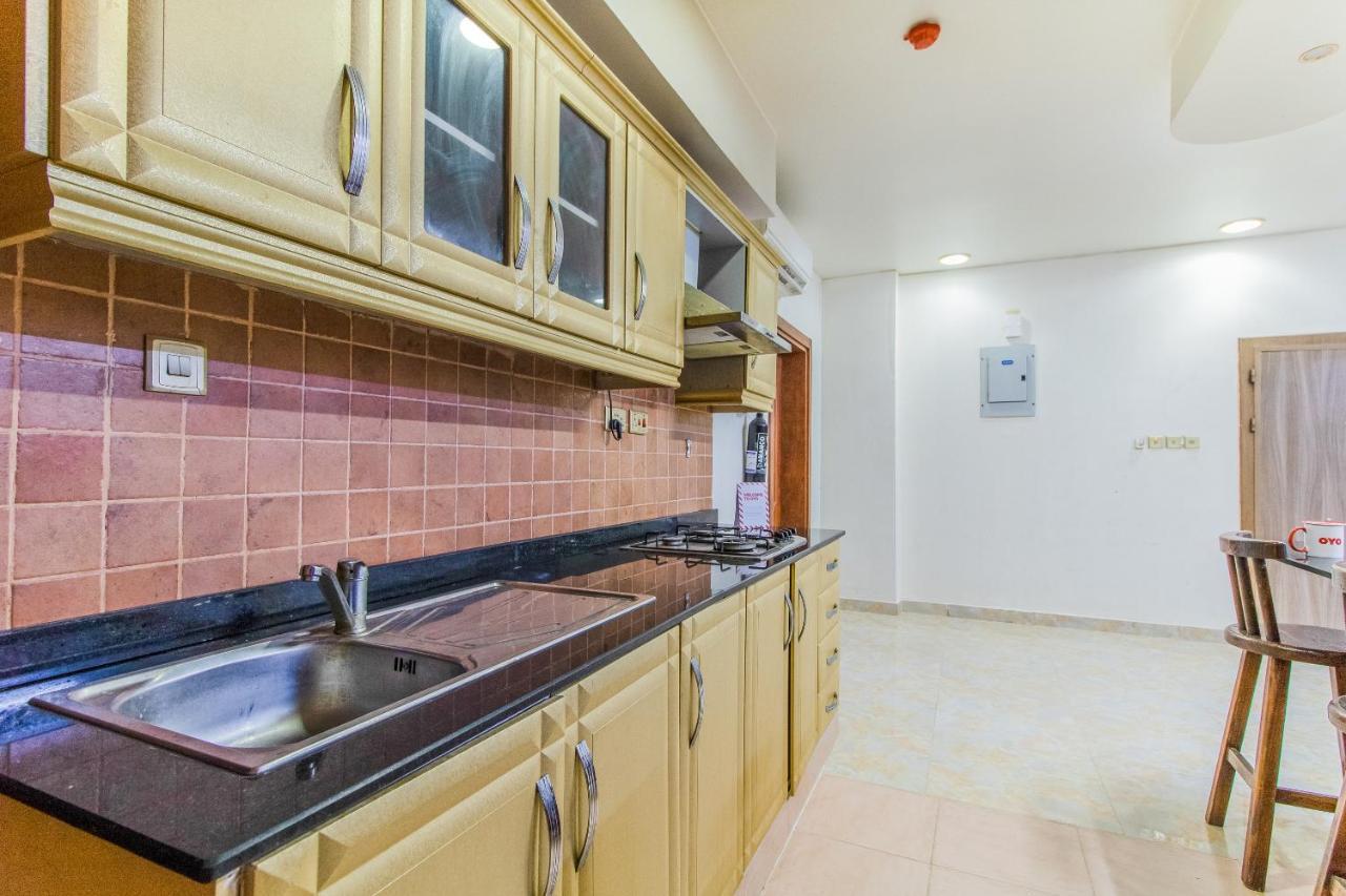 OYO 109 Al Thabit Modern Hotel Apartment Ḩayl Āl ‘Umayr Exterior foto