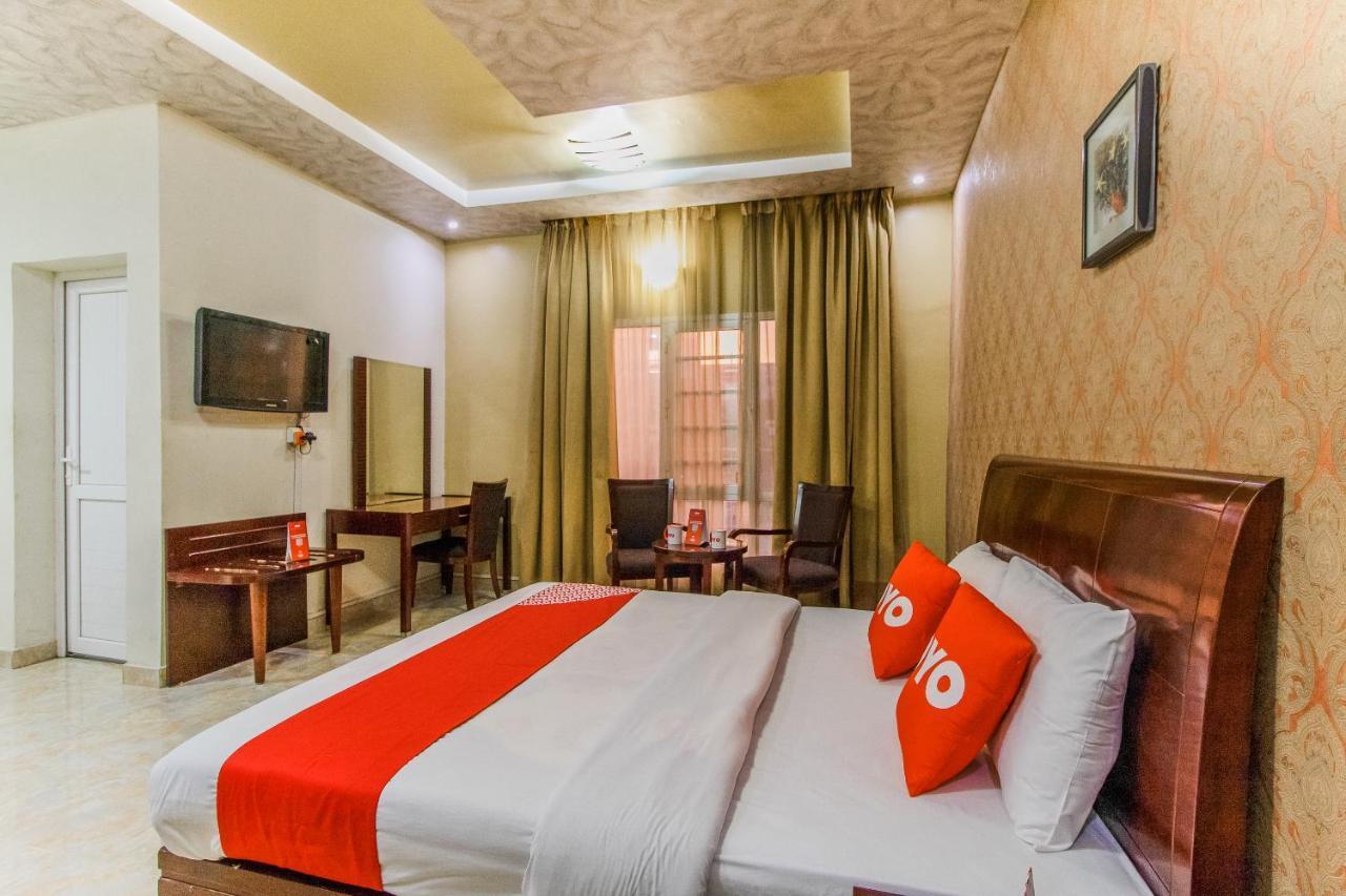 OYO 109 Al Thabit Modern Hotel Apartment Ḩayl Āl ‘Umayr Exterior foto