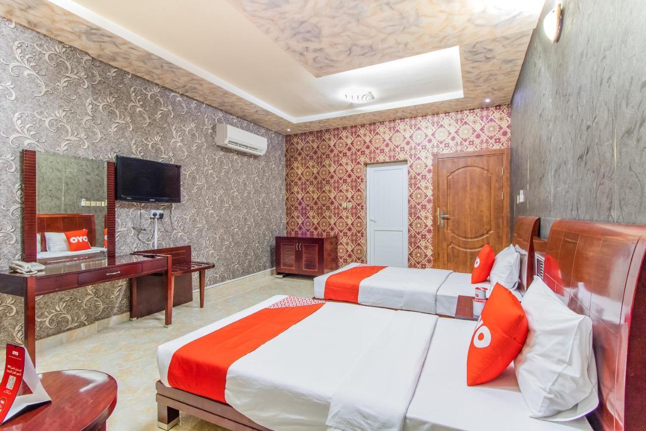 OYO 109 Al Thabit Modern Hotel Apartment Ḩayl Āl ‘Umayr Exterior foto